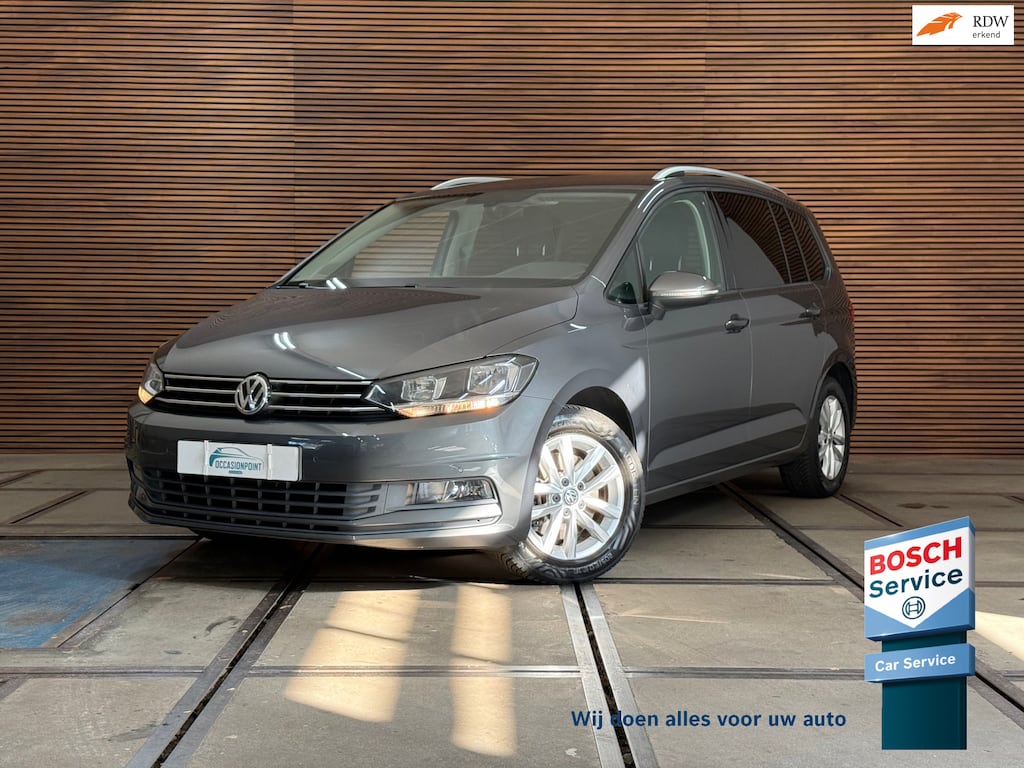 Volkswagen Touran 1.2 TSI Comfortline Business 7p | 7-Persoons | ErgoActive | Massage | ACC | Camera | Navi | CarPlay
