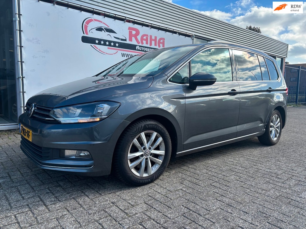 Volkswagen Touran 2.0 TDI SCR Highline 7p