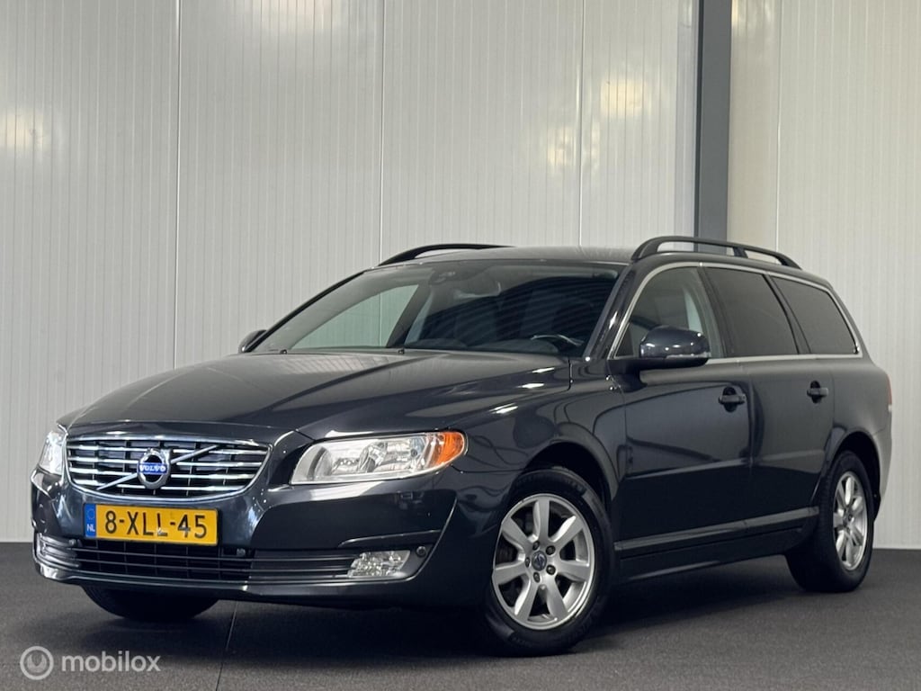 Volvo V70 2.0 D3 Momentum [ dealer historie trekhaak stoelverw.]
