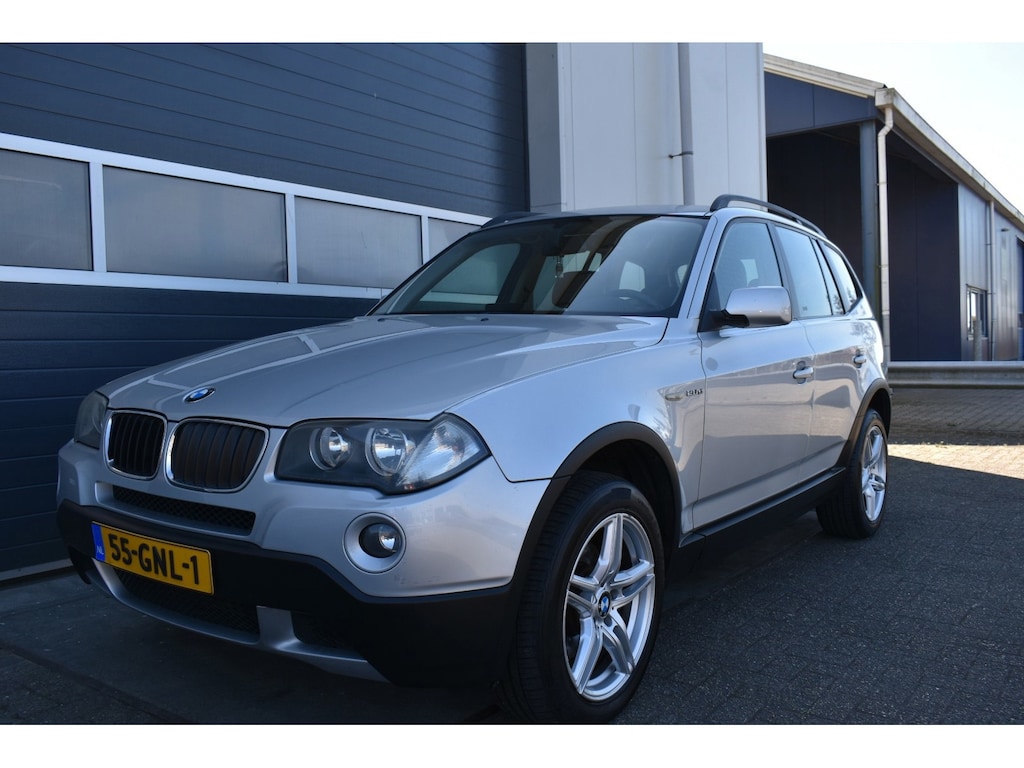 BMW X3 2.0d Business Line MOTOR KAPOT!