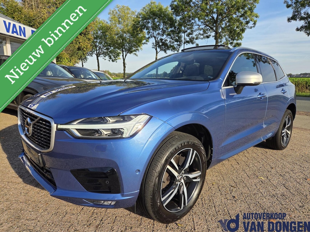Volvo XC60 2.0 T5 AWD R-Design | Panorama/Trekhaak/Luchtvering/HUD/360 | 1e Eigenaar / Dealer onderhouden