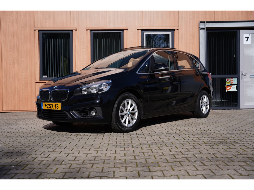 BMW 2-Serie Active Tourer 218i Executive | Pano | Head-Up | PDC