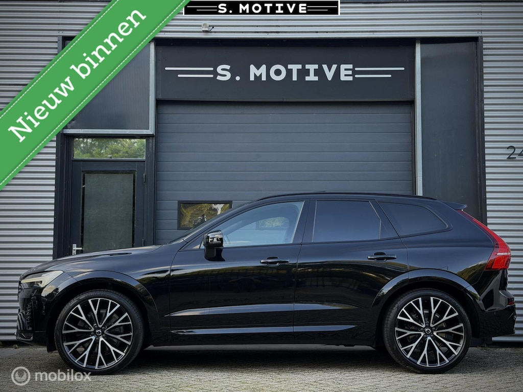 Volvo XC60 2.0 B5 R-Design Dark 360°, Luchtvering, 22 Inch, Pano, BTW