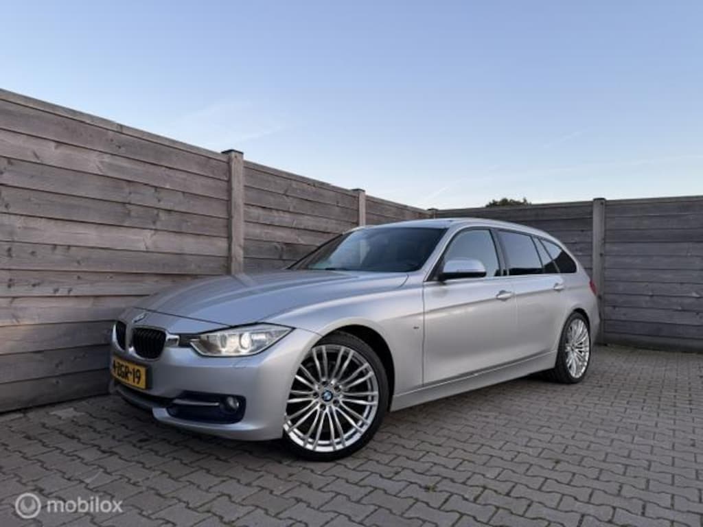 BMW 3-Serie Touring 316i M Sport Edition Executive PAno-Stoelverw.