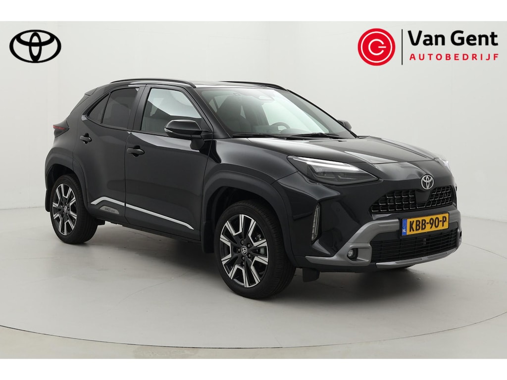 Toyota Yaris Cross 1.5 Hybrid 130 Executive | Dodehoek detectie | Matrix LED | Stoelverwarming | Head-up display | JBL | Apple Carplay / Android Auto | Parkeersensoren voor/achter | 18 inch