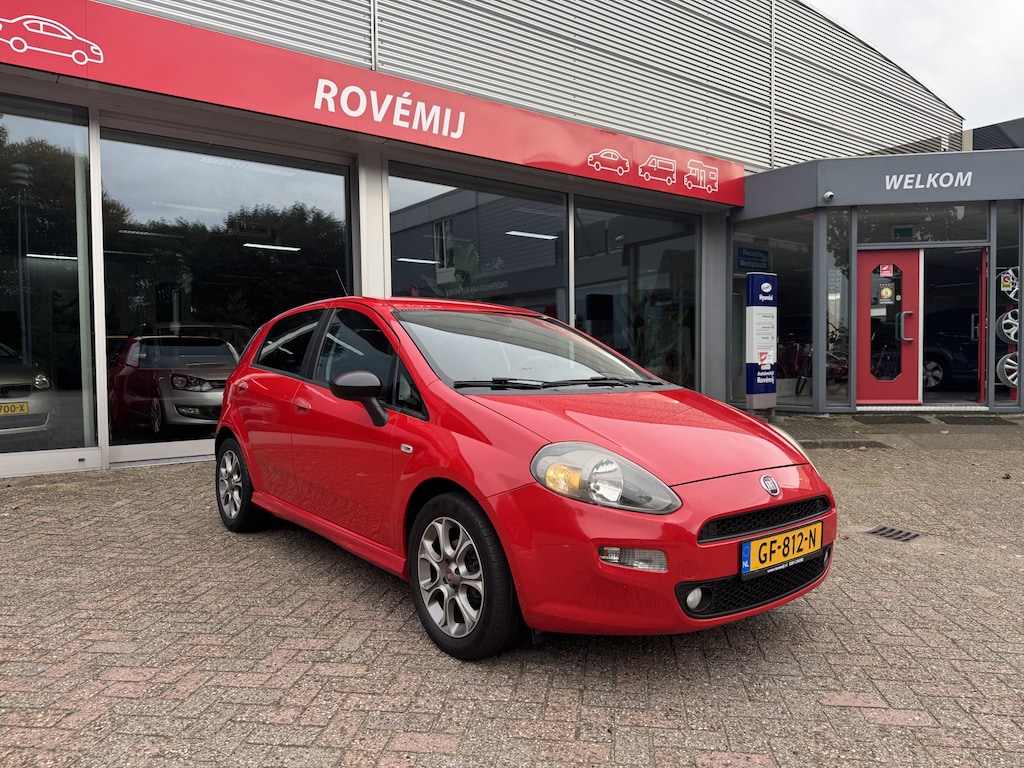 Fiat Punto Evo 0.9 TwinAir Lounge Cruise, Clima, LM velgen, Parkeersensoren.