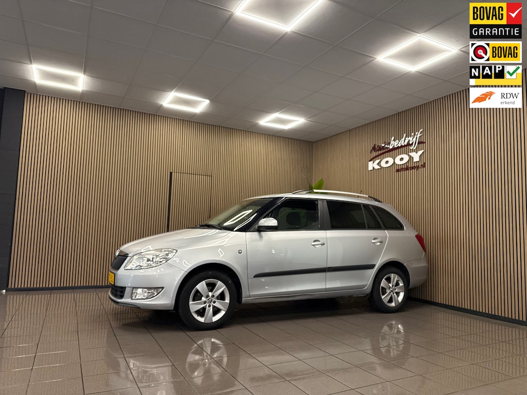 Skoda Fabia Combi 1.2 TSI Drive * Navigatie / Cruise control / LM Velgen / NL Auto *