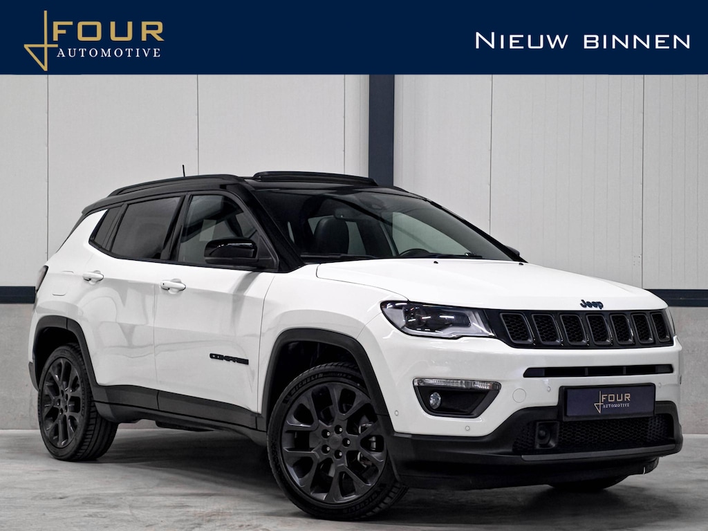 Jeep Compass 4xe 240 PHEV S | Trekhaak | Panoramadak | Alpine Sound | Leer | Memory |