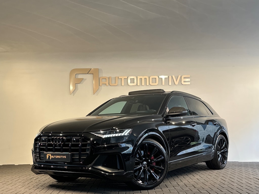 Audi SQ8 4.0 TFSI quattro Carbon|Massage|Trekhaak|Sfeer|Nachtzicht