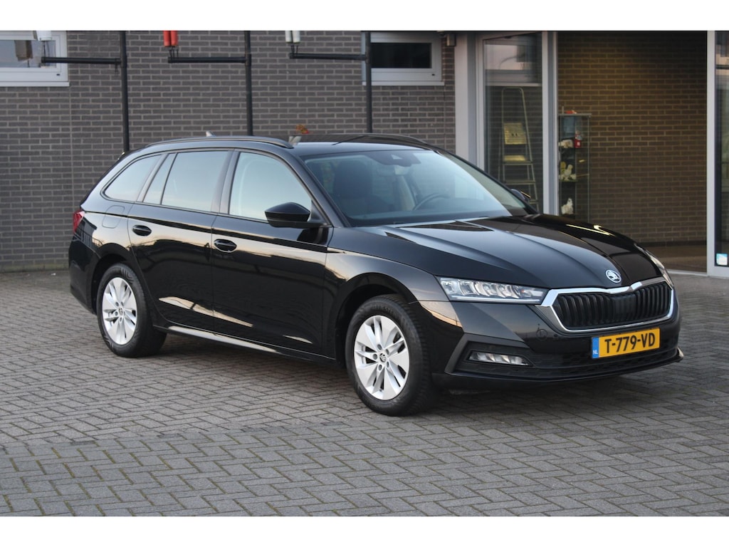 Skoda Octavia Combi 1.0 TSI Business Edition Led/Clima/Stoelverwarming