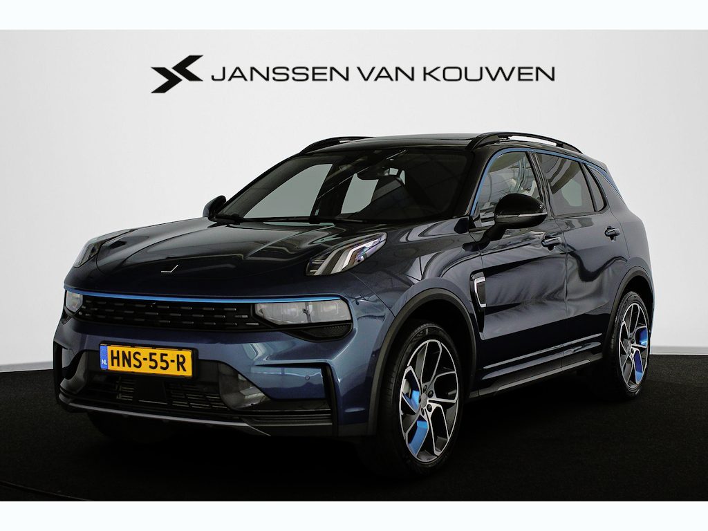 Lynk & Co 01 1.5 PHEV Panoramadak Stuur-Stoelverwarming 360 Camera