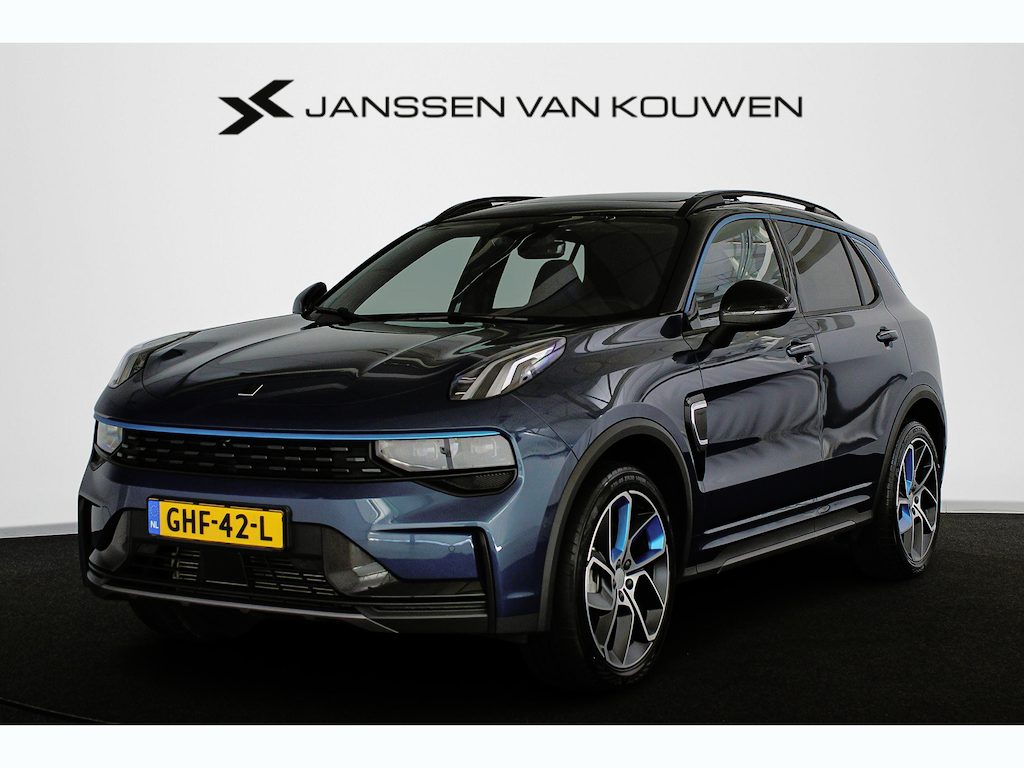 Lynk & Co 01 1.5 PHEV Panoramadak Stuur-Stoelverwarming 360 Camera