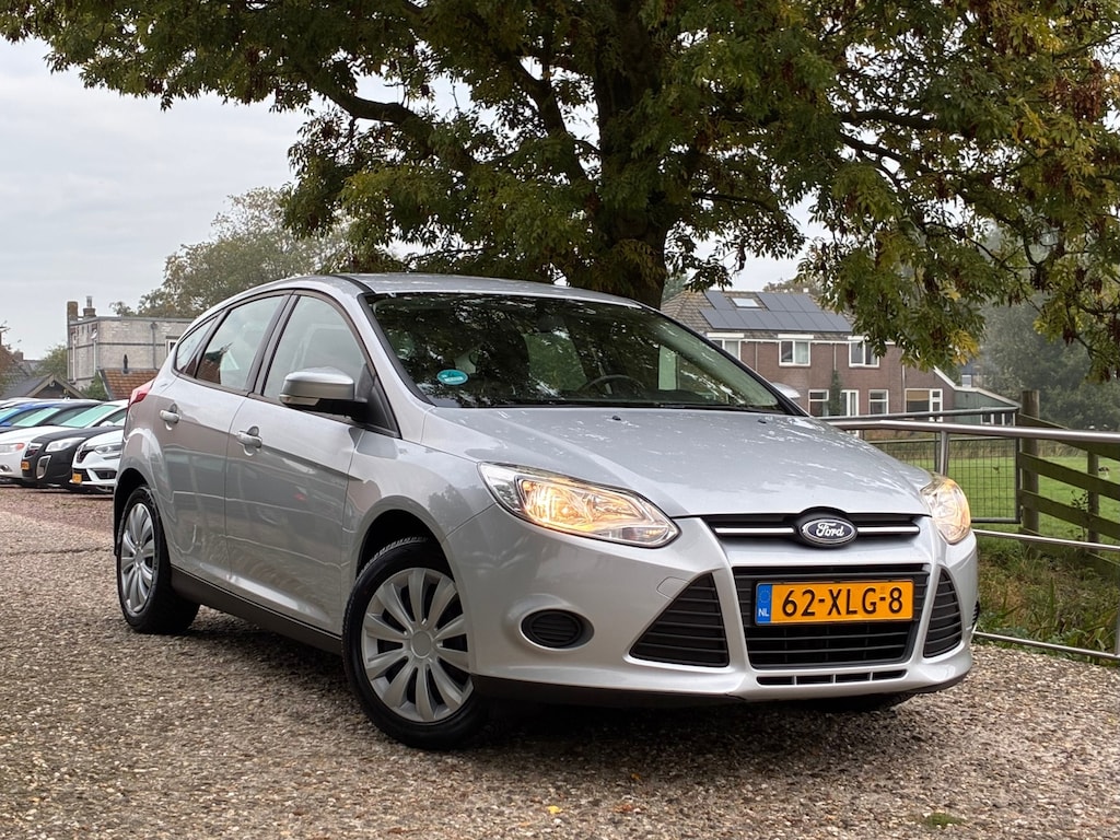 Ford Focus 1.0 EcoBoost Lease Trend | Nieuwe APK + Cruise + Airco nu € 1.975,-!!!