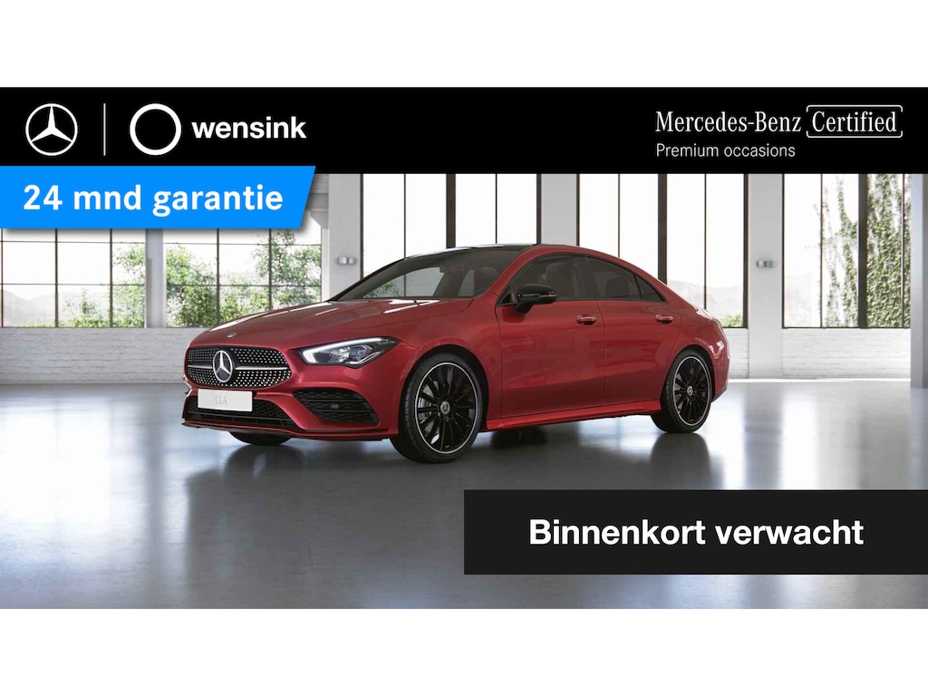 Mercedes-Benz CLA 180 AMG Line | Panoramadak | Night | Sfeerverlichting | Keyless | Achteruitrijcamera | Stoelverwarming |