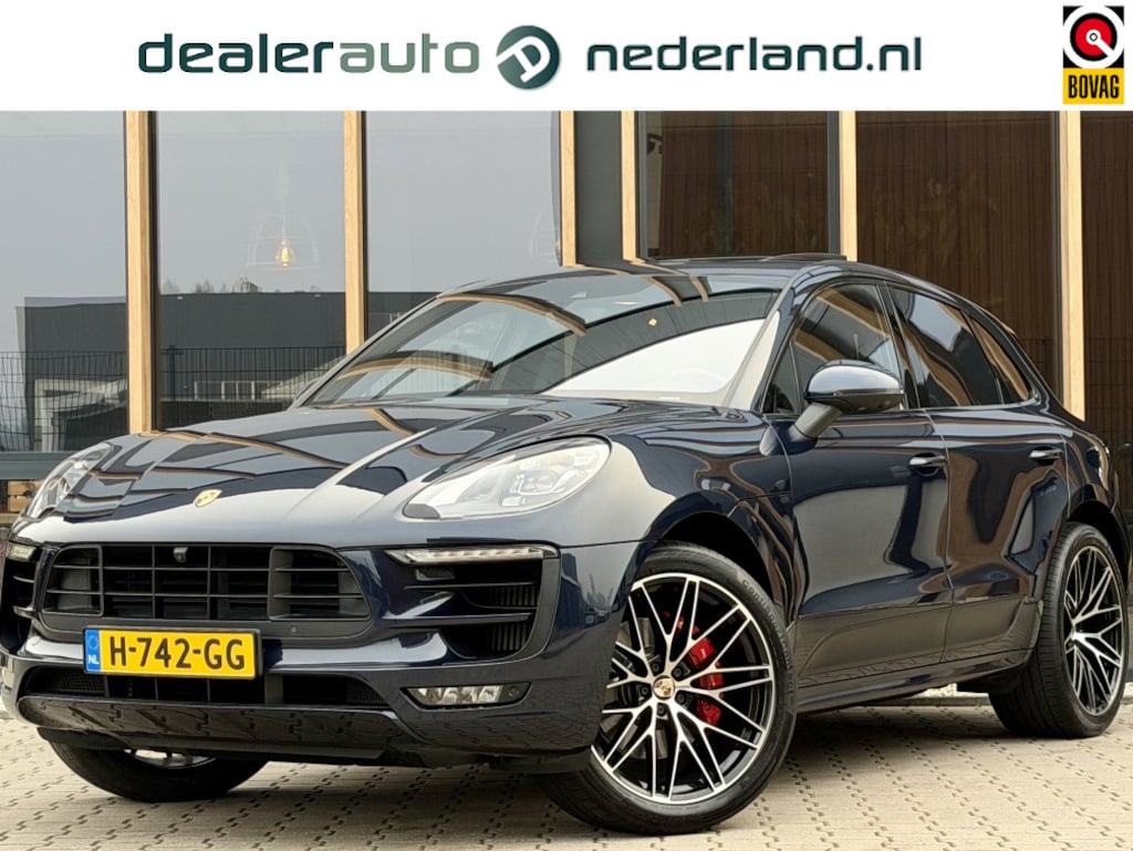 Porsche Macan 3.0 GTS | Panorama-dak | 360 Camera | Sportuitlaat | Luchtvering |