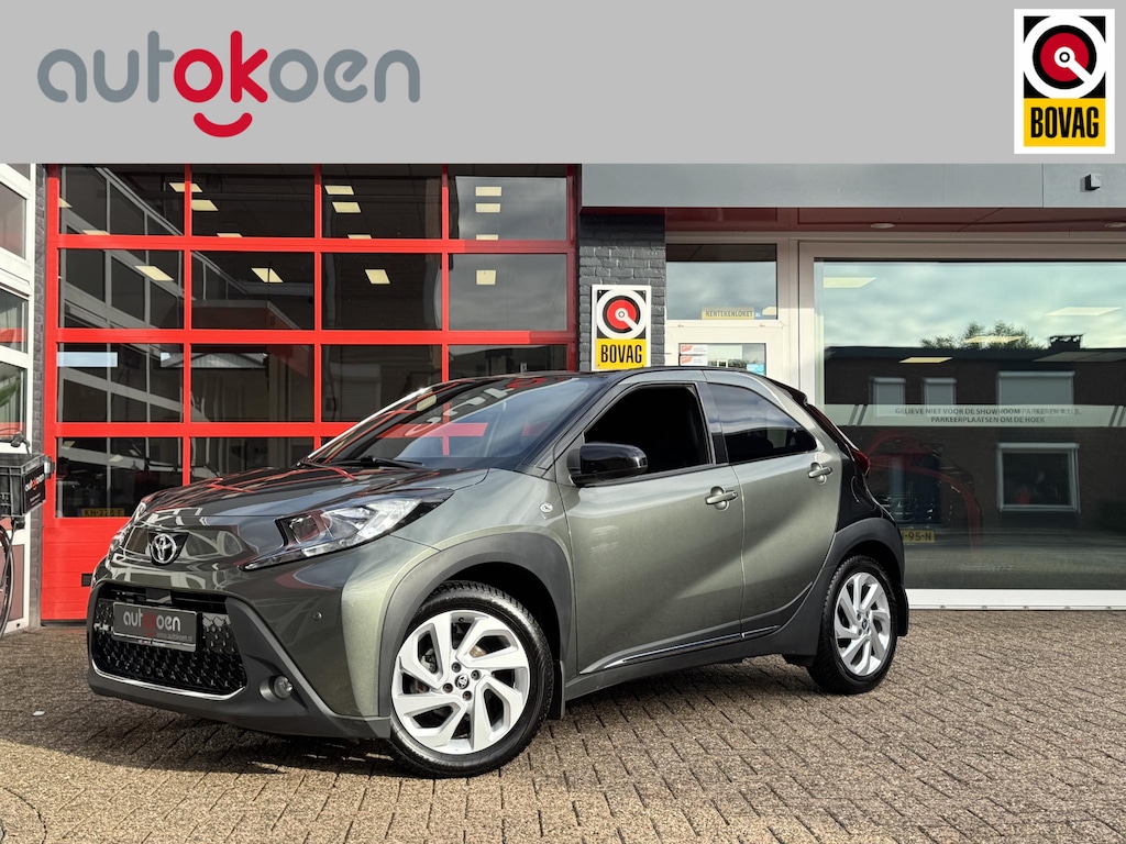 Toyota Aygo X 1.0 VVT-i S-CVT Premium *CAMERA/ACC/STOELVERWARMING*