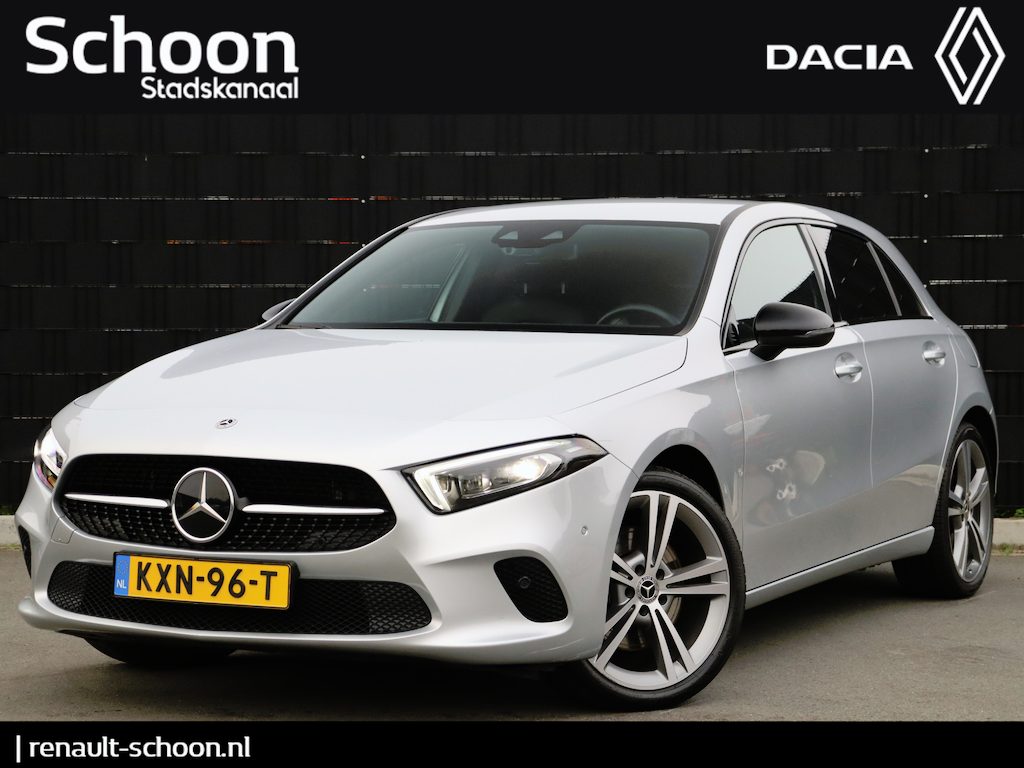 Mercedes-Benz A-klasse 250 e | Adap Cruise | Elek. Trekhaak | Sfeerverlichting | Stoelverwarming | Camera