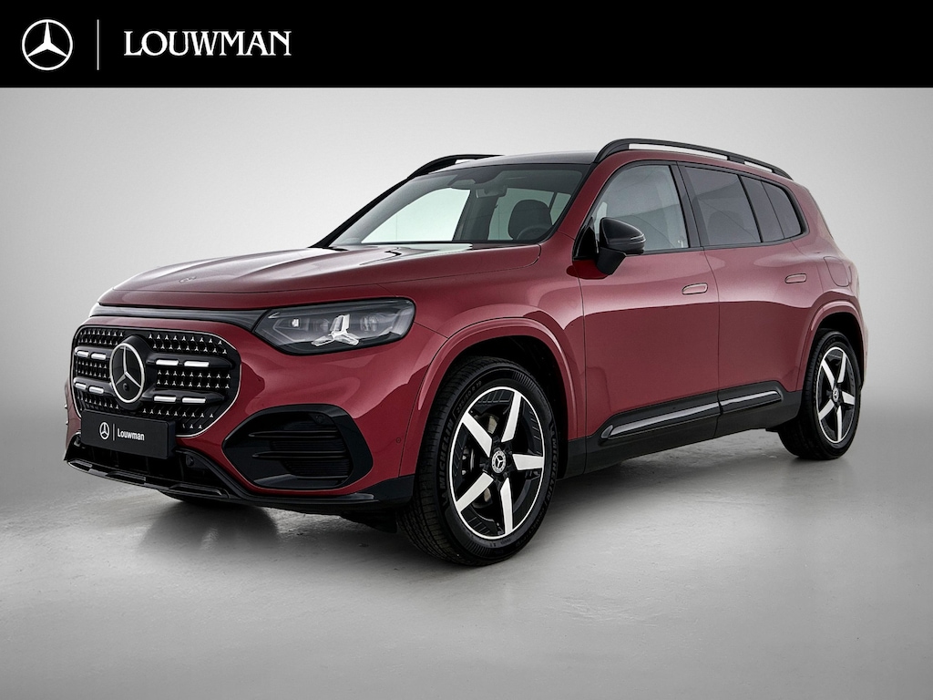 Mercedes-Benz GLB 200 Business Solution AMG 7p. | Premium plus pakket | Nightpakket | Trekhaak | Vast panoramadak | GUARD 360° | Sportstoelen | Massage functie | Burmester Surround Sound | 19” vijfspaaks lichtmetalen AMG-velgen |