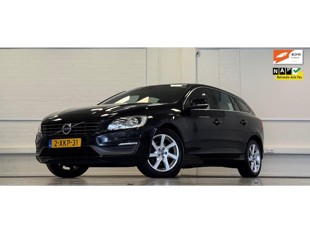 Volvo V60 1.6 T3 Momentum Navigatie 3e Eigenaar Garantie Mooi! PDC