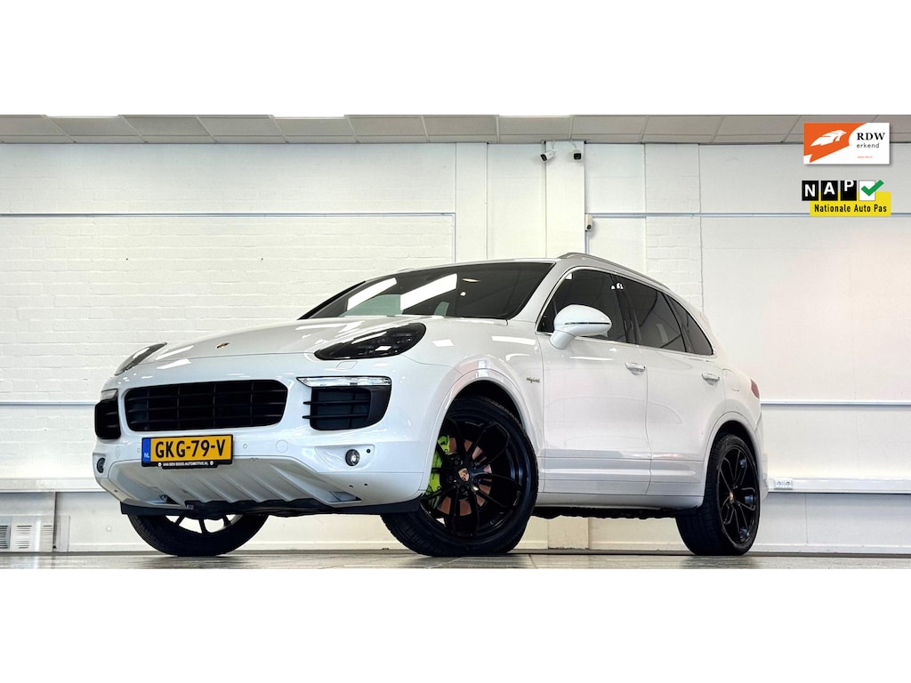 Porsche Cayenne 3.0 S E-Hybrid Platinum Edition 100% Onderhouden 12,3" Multimedia