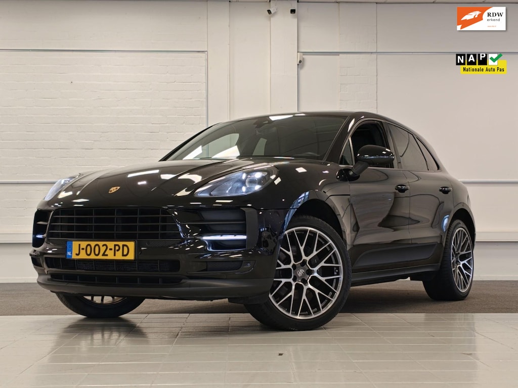 Porsche Macan 2.0T Panoramadak Trekhaak Leder carplay 21"LM
