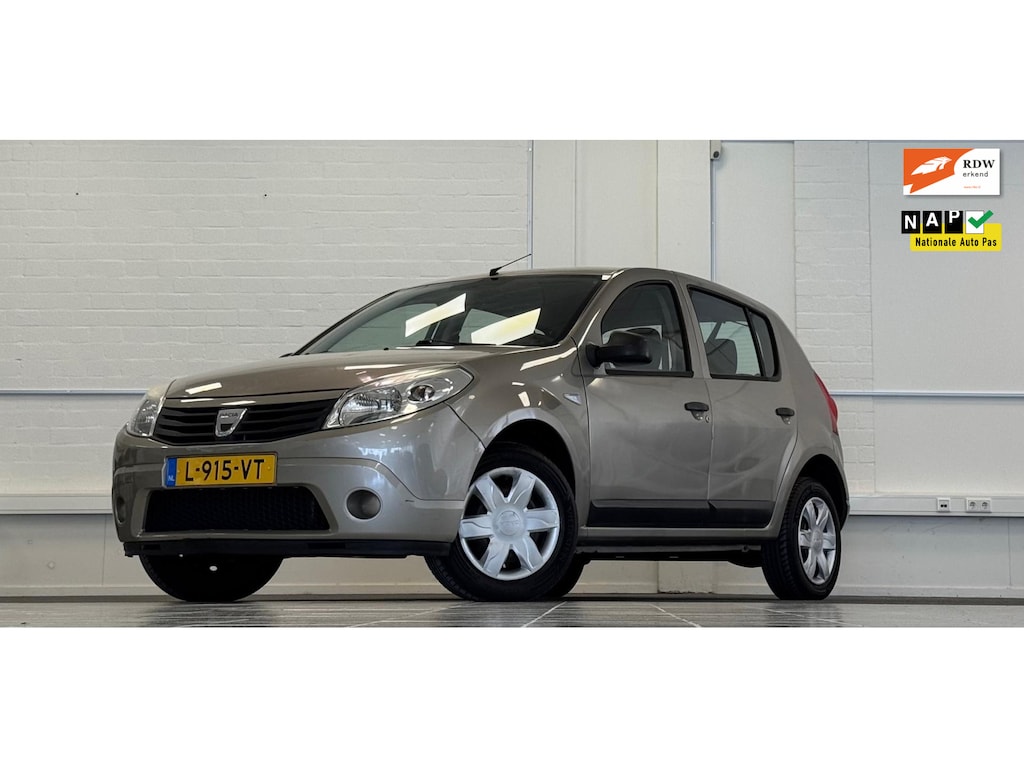 Dacia Sandero 1.2i Lauréate Airco Nieuwe APK Exclusive-pakket Garantie