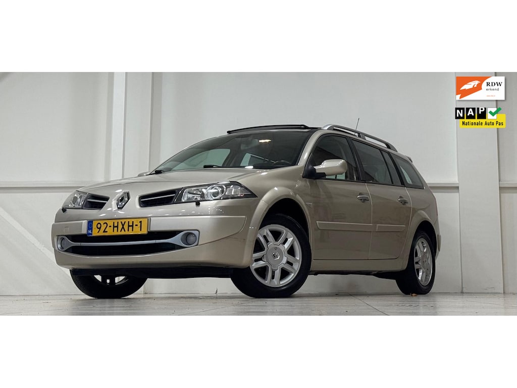 Renault Megane Grand Tour 2.0i 16V Tech Line Schuifdak Trekhaak Navigatie Garantie