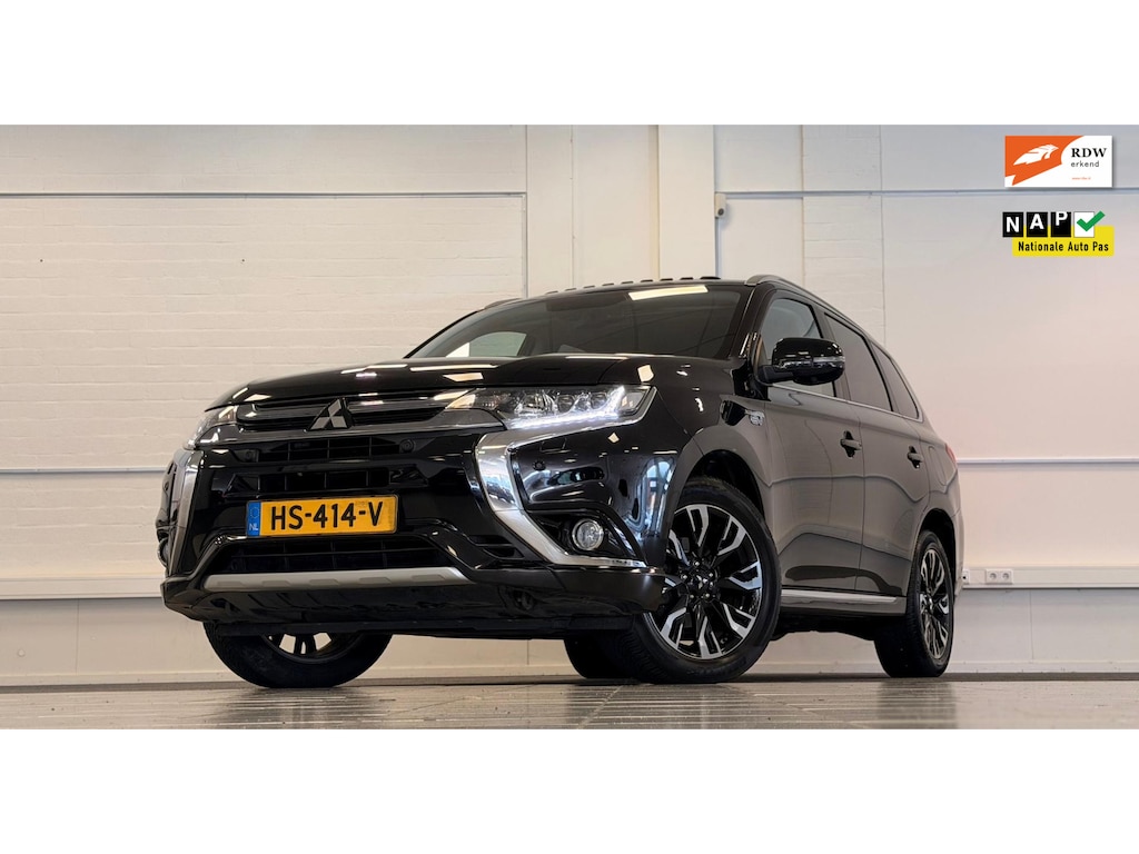 Mitsubishi Outlander 2.0 PHEV instyle+ Trekhaak 2e Eigenaar Nieuwe APK
