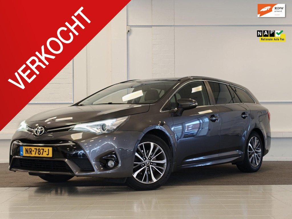 Toyota Avensis Touring Sports 1.8 VVT-i Lease Pro Automaat Trekhaak Xenon