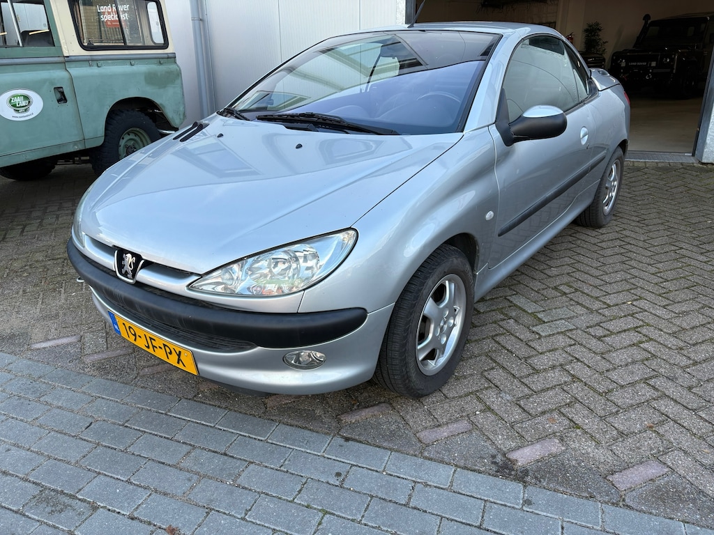 Peugeot 206 CC 1.6-16V