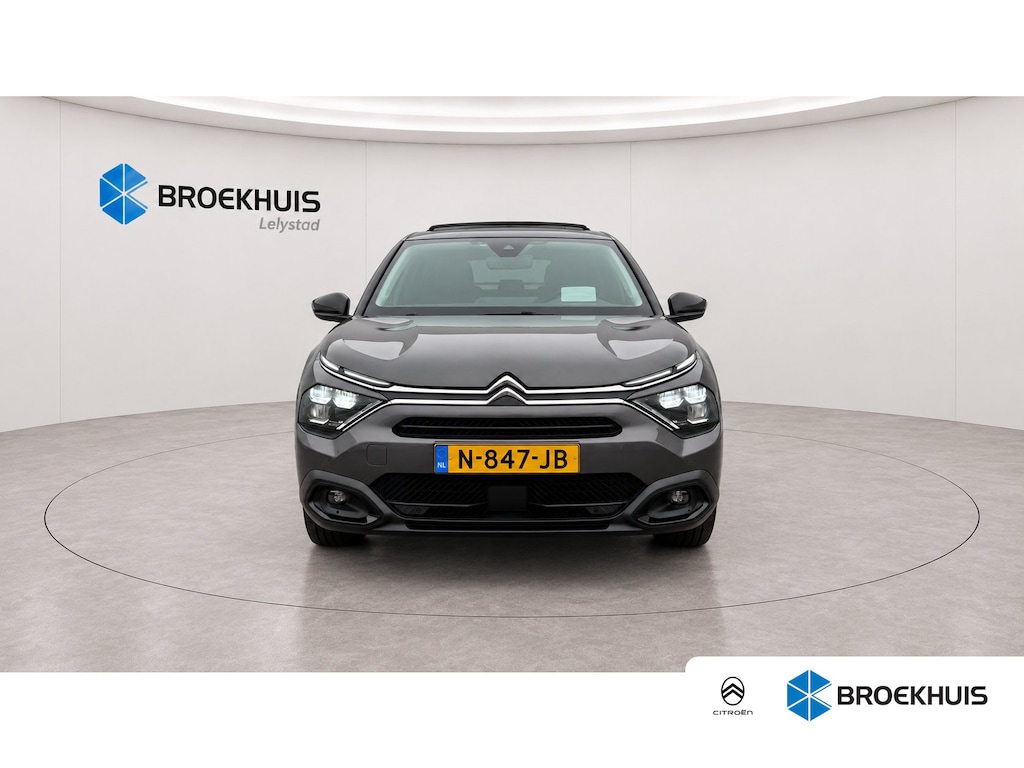 Citroën C4 1.2 PURETECH 130PK SHINE AUTOMAAT / NAVI / LEDER / CLIMA / LED / PDC / 18" LMV / CAMERA / HUD / PANO. DAK /  KEYLESS / WINTERPAKKET / BLUETOOTH / CRUISECONTROL !!