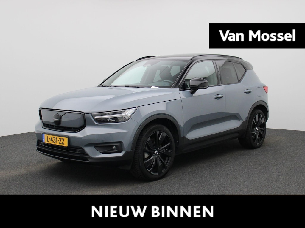 Volvo XC40 Recharge P8 AWD R-Design | Apple Carplay / Android Auto | Panoramadak | Parkeersensoren | Stoelverwarming | Stuurverwarming |
