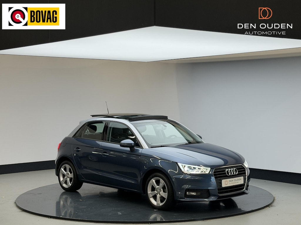 Audi A1 Sportback 1.0 TFSI Pro Line | Panodak | Automaat | 17'' LM op all weatherbanden | Sport onderstel | Verw voorstoelen |