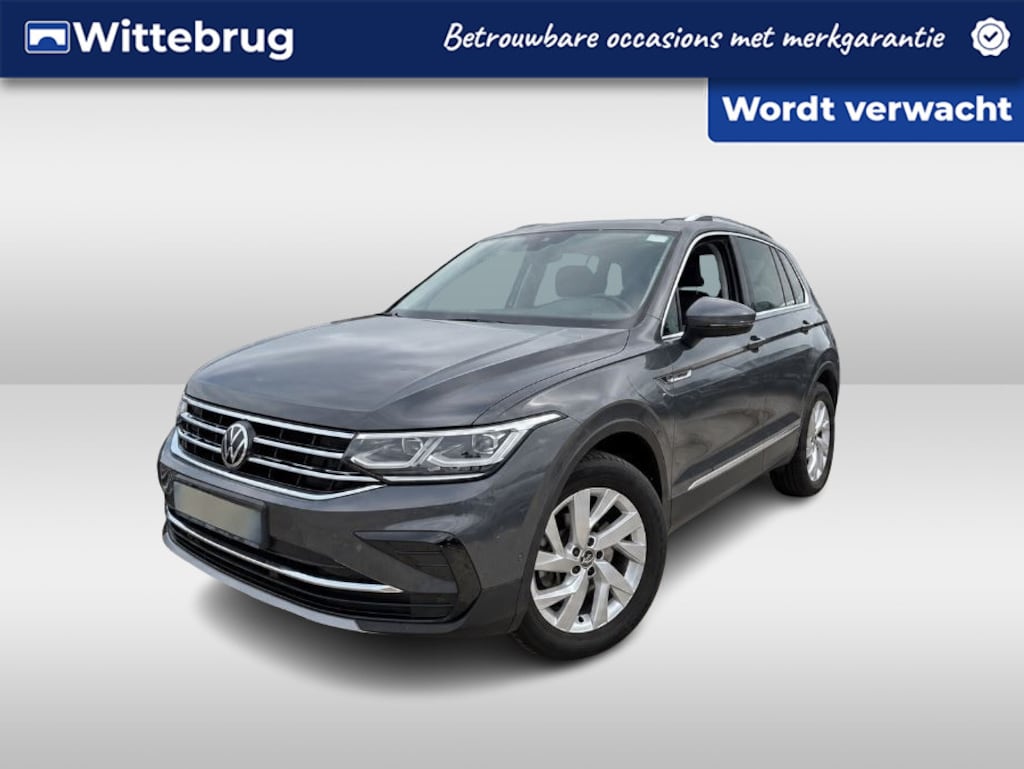 Volkswagen Tiguan 1.4 TSI eHybrid 245PK Elegance / Panoramadak / Zwenkbare Trekhaak / Zwart Leer / Memory Seat / 360 Camera / Stuur + Stoelverwarming
