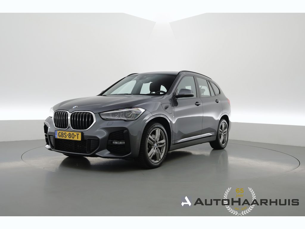 BMW X1 xDrive25e M Sport | Rijklaar! | Navi | Stoelverw. | Elek. Achterklep | LED | Cruise Ctrl. | 17'' | SOH 85%