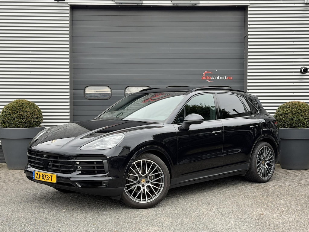 Porsche Cayenne 3.0 Sport Chrono | Panoramadak | 360* Camera | Bose | Stoelventilatie/Verwarming | 21 Inch Lichtmetalen Velgen |