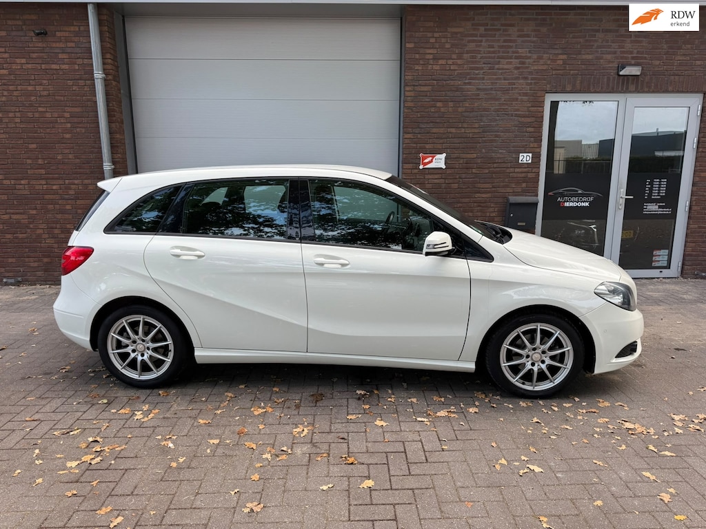 Mercedes-Benz B-klasse 180 Comfort|AUTOMAAT|AIRCO|NIEUWE APK