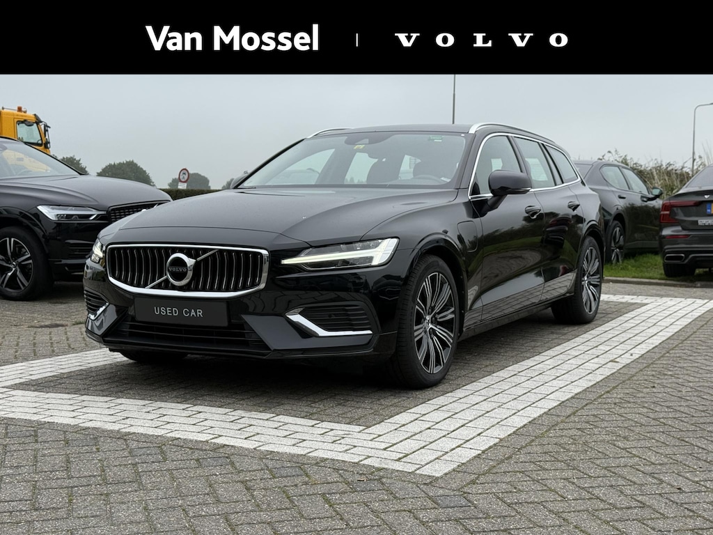 Volvo V60 2.0 T6 Recharge AWD Inscription | Elektrische stoelen | BLISS | Keyless | Trekhaak | H/K Audio |