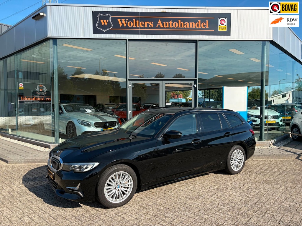 BMW 3-Serie Touring 330e xDrive High Executive