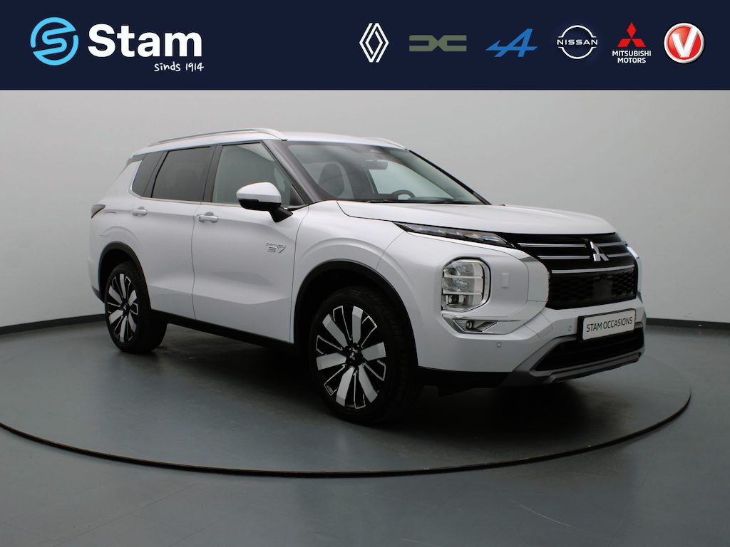 Mitsubishi Outlander 306pk PHEV First Edition Apple Carplay/Android Auto | Climate