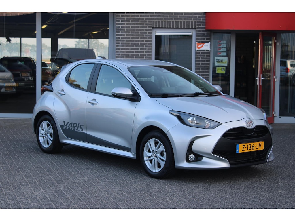 Toyota Yaris 1.5 Hybrid 115 Active Camera/AppleAndroid ALL In prijs!!