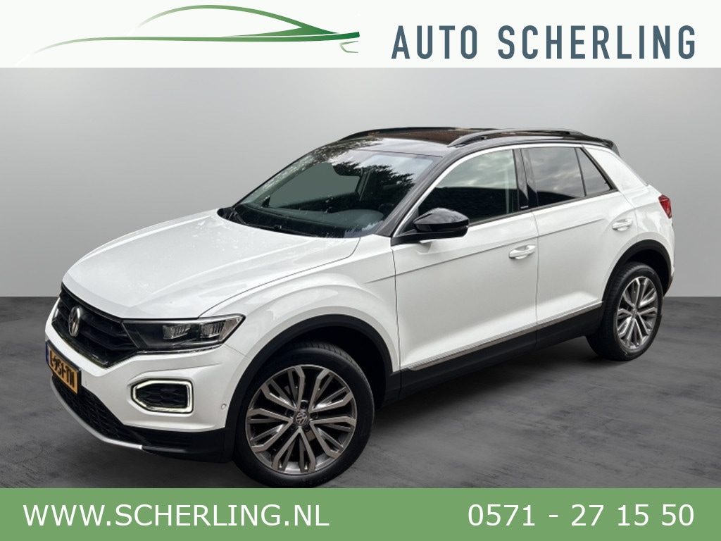 Volkswagen T-Roc 1.5 TSI 150pk Automaat Navi, ACC, 18" LMV, Trekhaak afn.