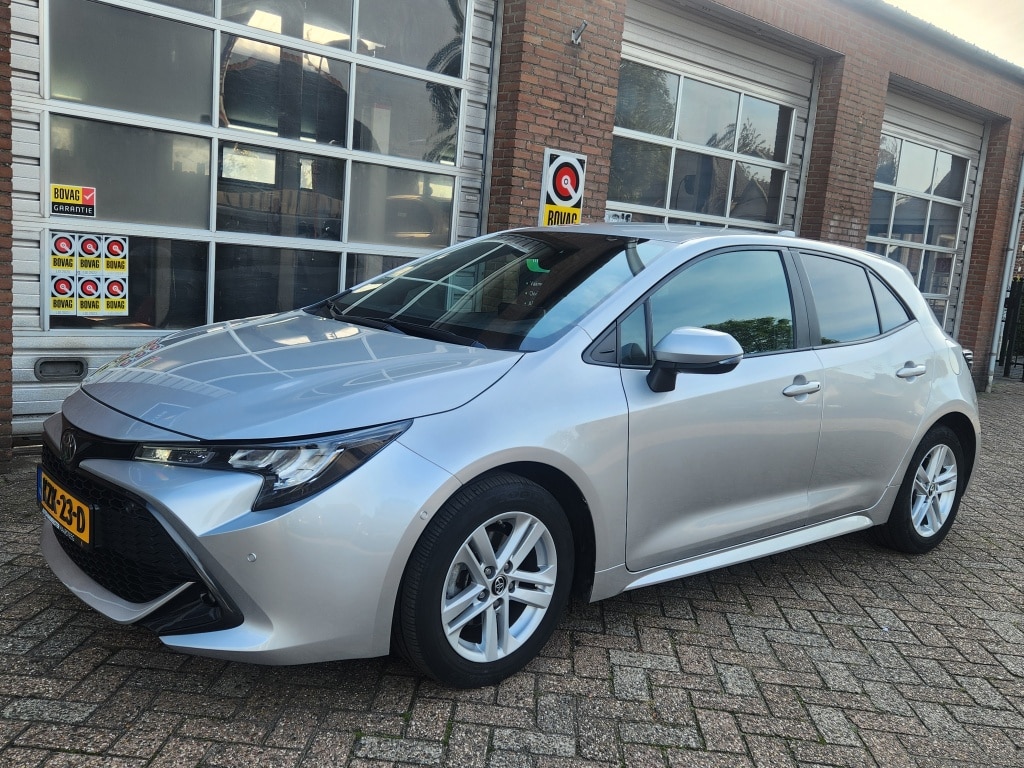 Toyota Corolla 1.2 T Active, Clima/ACC/LaneAss/Keyless/Camera/LED/LMV