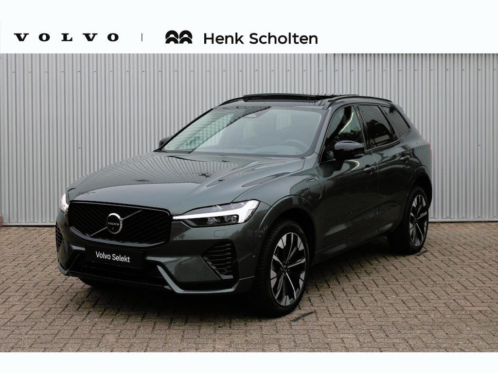 Volvo XC60 T6 Plug-in hybrid AWD Ultra Dark | Luchtvering | Panoramadak | Trekhaak | Verwarmbare voorstoelen en stuurwiel | Verwarmde achterbank | Head-up display | 360 graden camera | Premium audio by Harman Kardon | Adaptieve cruise control & pilot assist | Volledig elektrisch verstelbare stoelen met geheugen