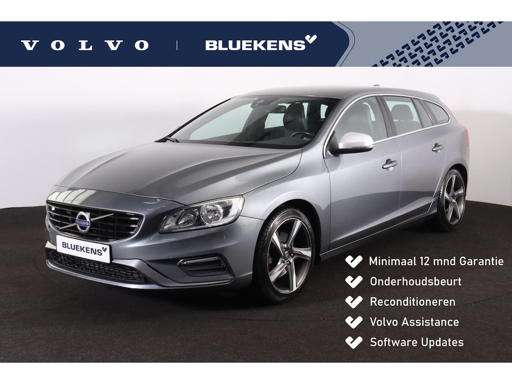 Volvo V60 T3 R-Design - Cruise control - Parkeersensoren achter - Navigatie - Trekhaak - 18' LMV