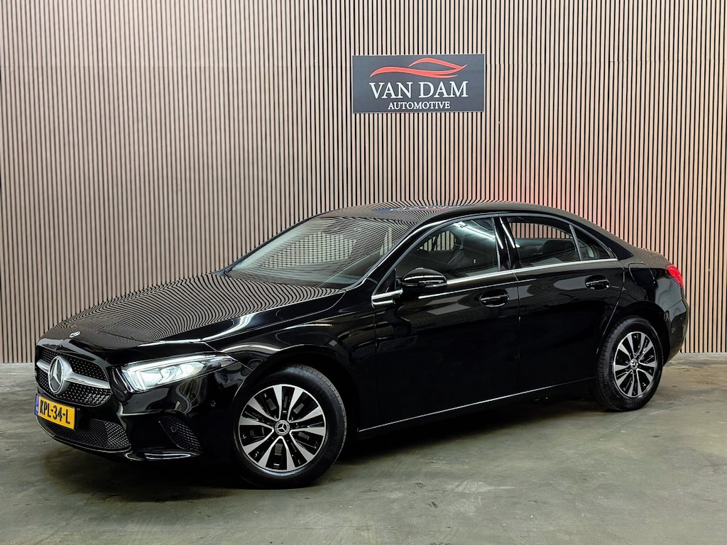 Mercedes-Benz A-klasse 200 Business Solution 2021 LED CRUISE CAMERA