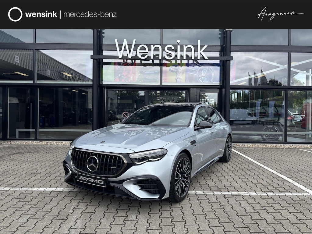 Mercedes-Benz E-klasse AMG 53 4MATIC+ Night Edition | Hyperscreen | Premium Plus | AMG DYNAMIC PLUS | carbon exterieur | Multicontourstoelen | Burmester® 4D | Head-up | Panoramaschuifdak |