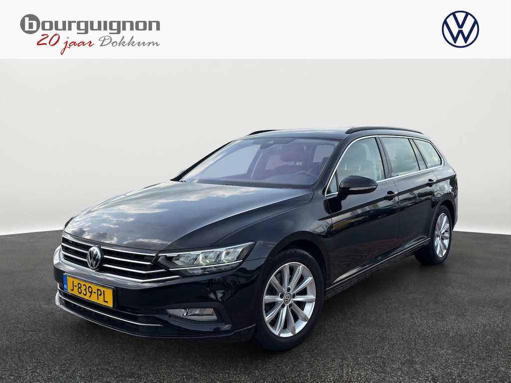 Volkswagen Passat Variant 1.5 TSI Comfort Business | Trekhaak | Automaat | ACC | Stoelverwarming | ERGOActive stoel |