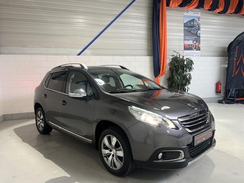 Peugeot 2008 1.2 PureT, Allure, AUT, PANO, NWST, NW Banden