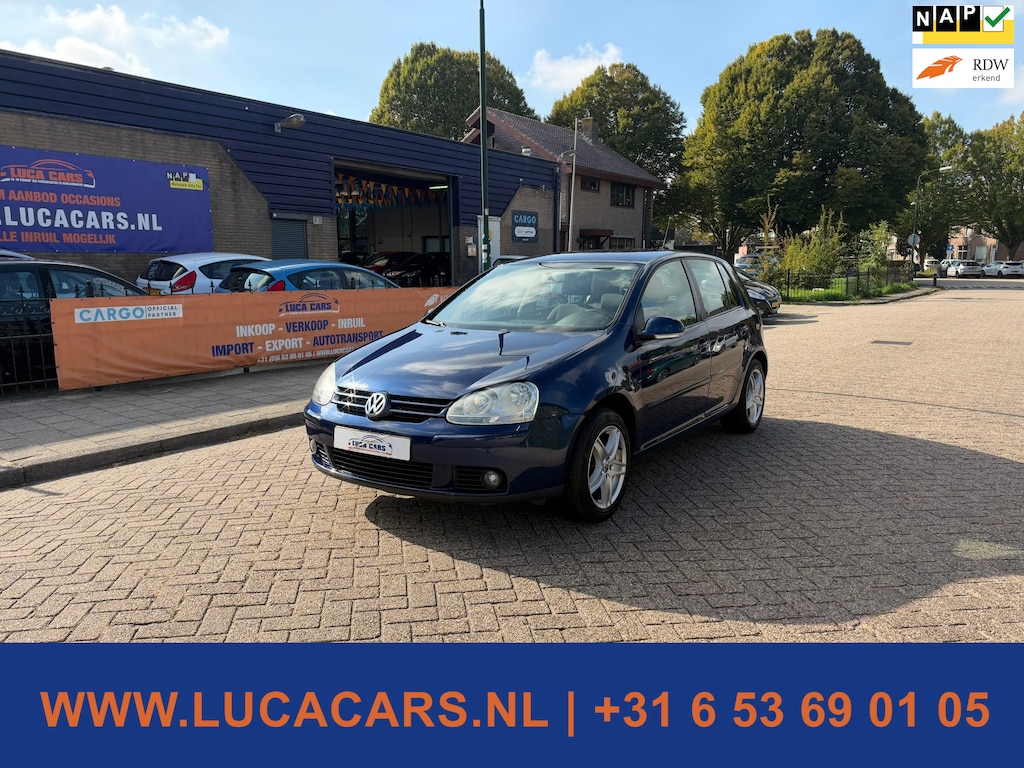 Volkswagen Golf 1.6 FSI Trendline Airco Trekhaak 2X SLEUTEL + BOEKJES!